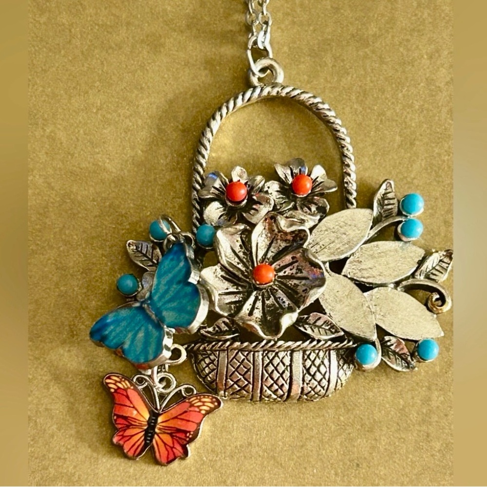 NWOT Necklace vintage flower basket faux stones, coral blue enamel butterflies